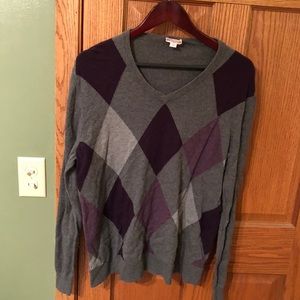 V-Neck Purple and Grey Diamond Sweater